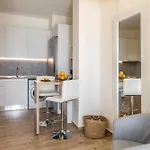 Sun Luxury Apartment
